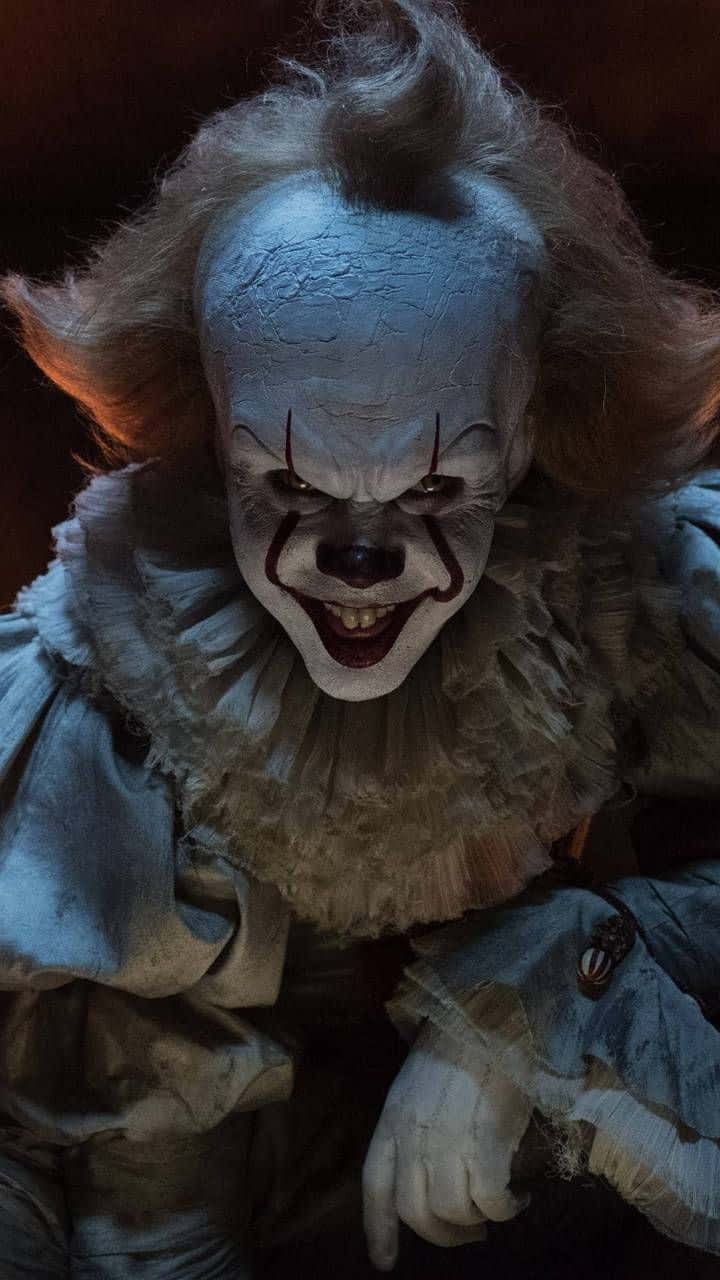 Intimidating_ Clown_ Portrait Wallpaper