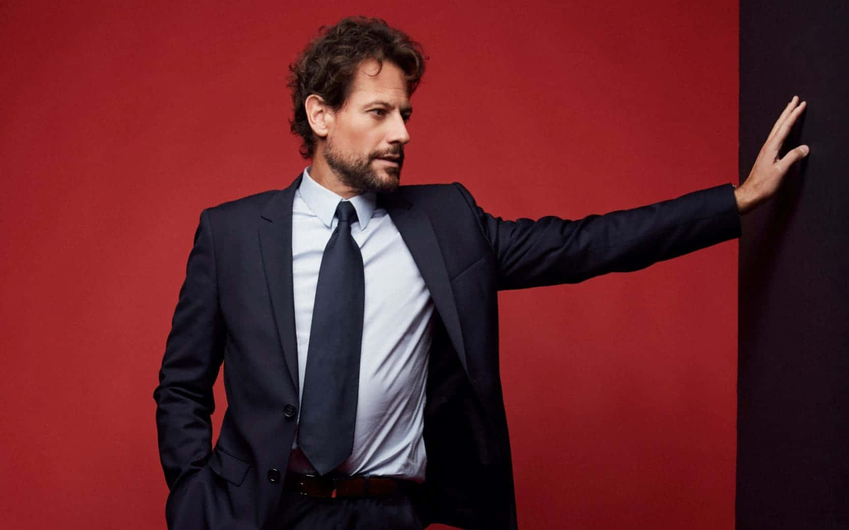 Ioan Gruffudd 1668 X 1042 Wallpaper