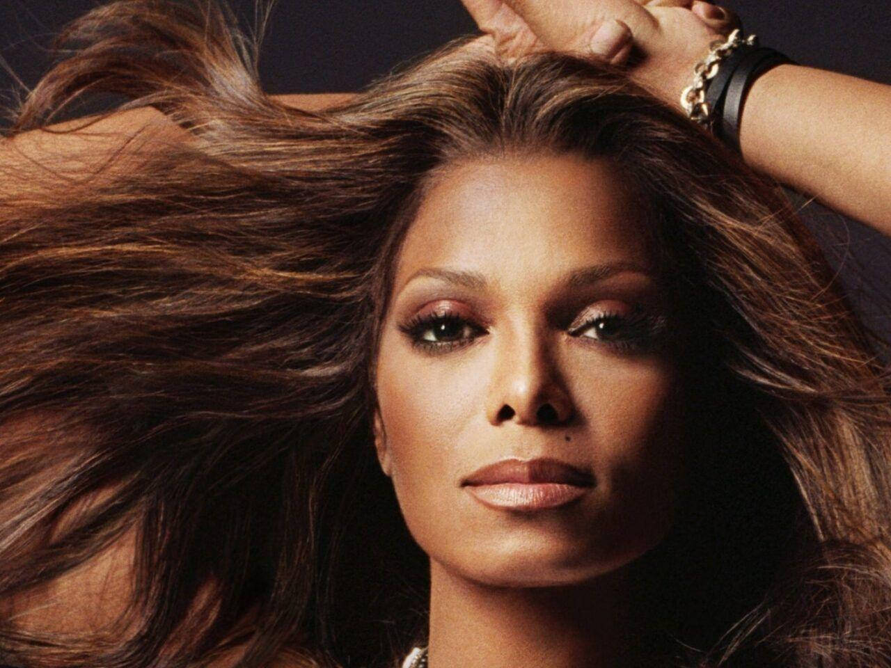 Janet Jackson The Queen Of Pop Wallpaper