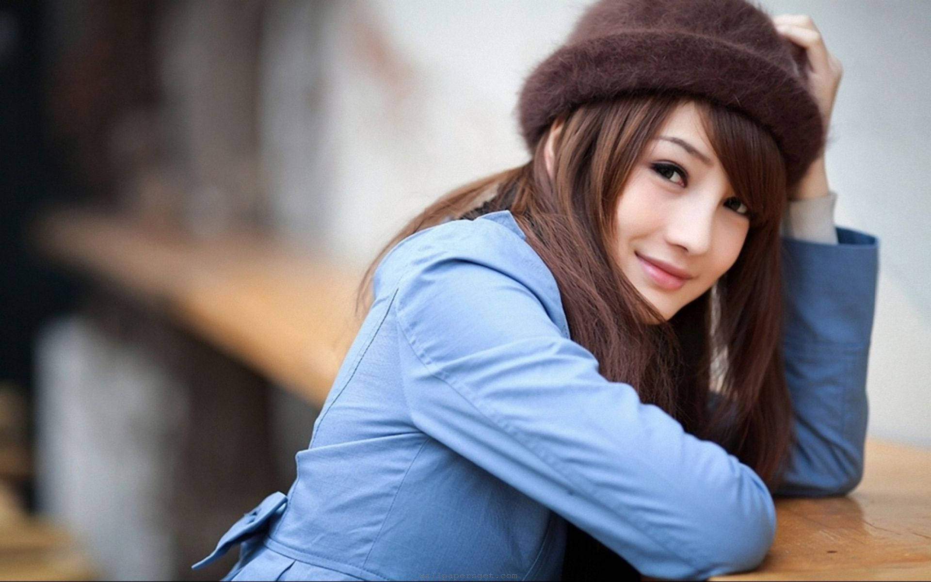 Japan Girl Cute Brown Hat Wallpaper