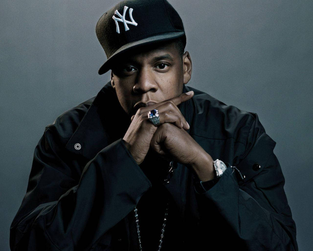 Jay-z 90s Rapper In All-black Wallpaper