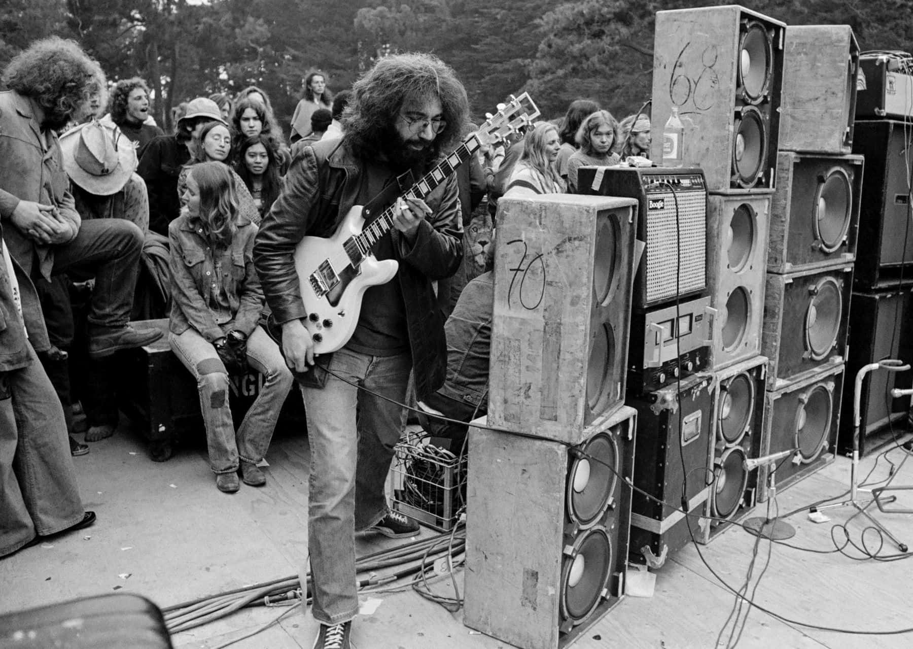 Jerry Garcia Live Performance Blackand White Wallpaper