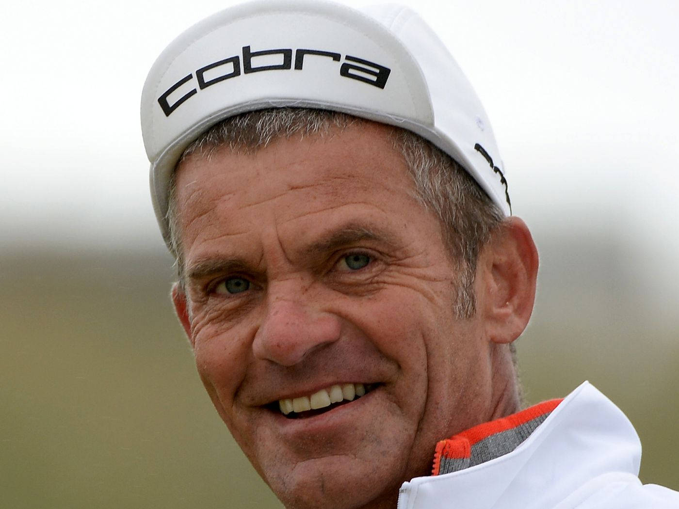 Jesper Parnevik Smiling Wallpaper