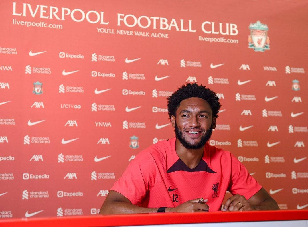 Joe Gomez Signing Contract With Liverpool Fc Wallpaper