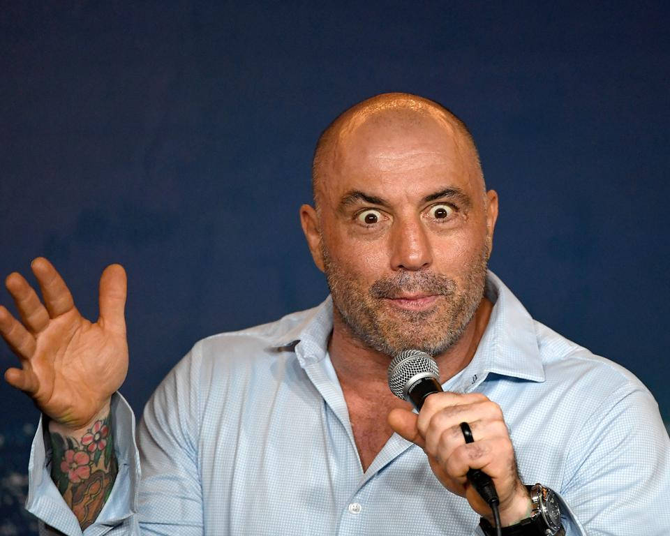 Joe Rogan Comedy Jokes Wallpaper