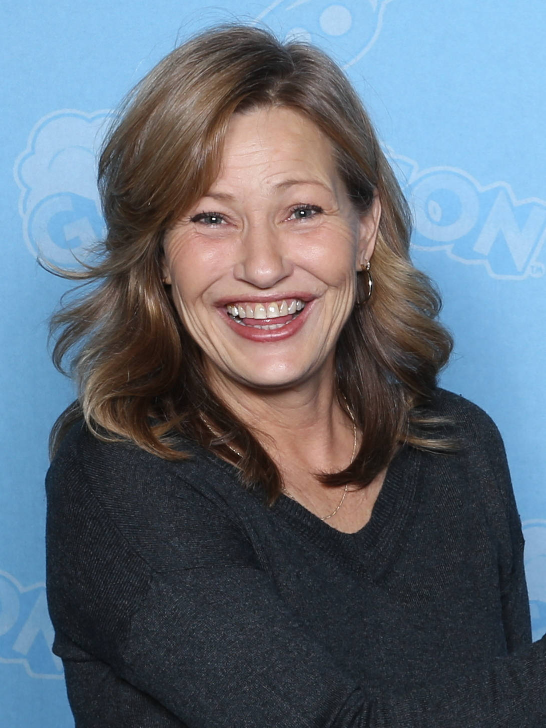 Joey Lauren Adams At Galaxycon Columbus Wallpaper