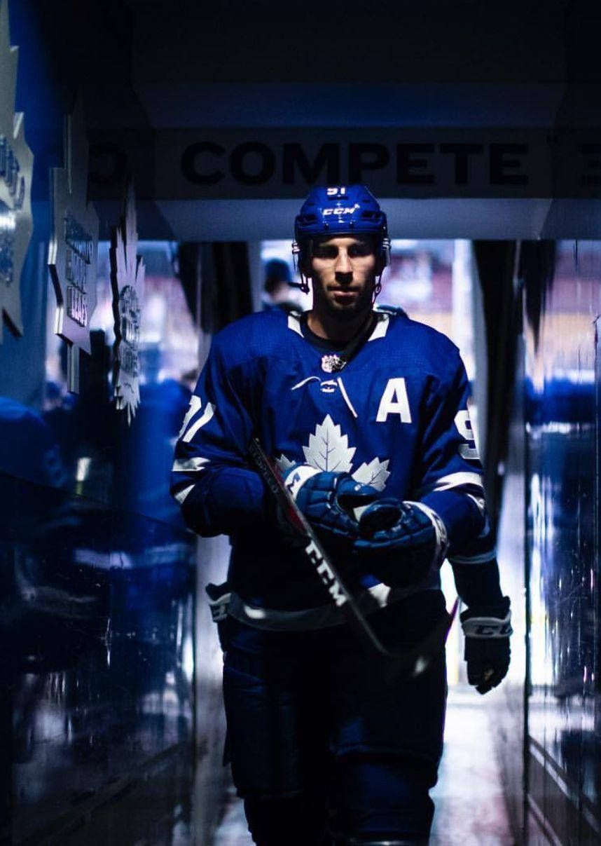 John Tavares Stadium Tunnel Poster Wallpaper