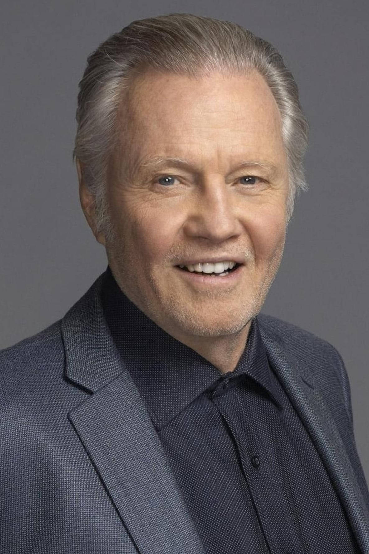 Jon Voight In Studio Wallpaper