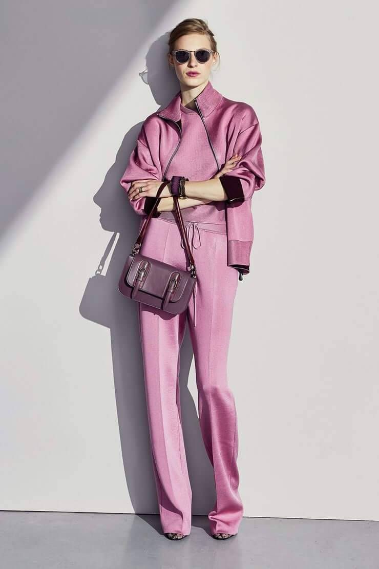 Julia Nobis Pink Jumpsuit Wallpaper