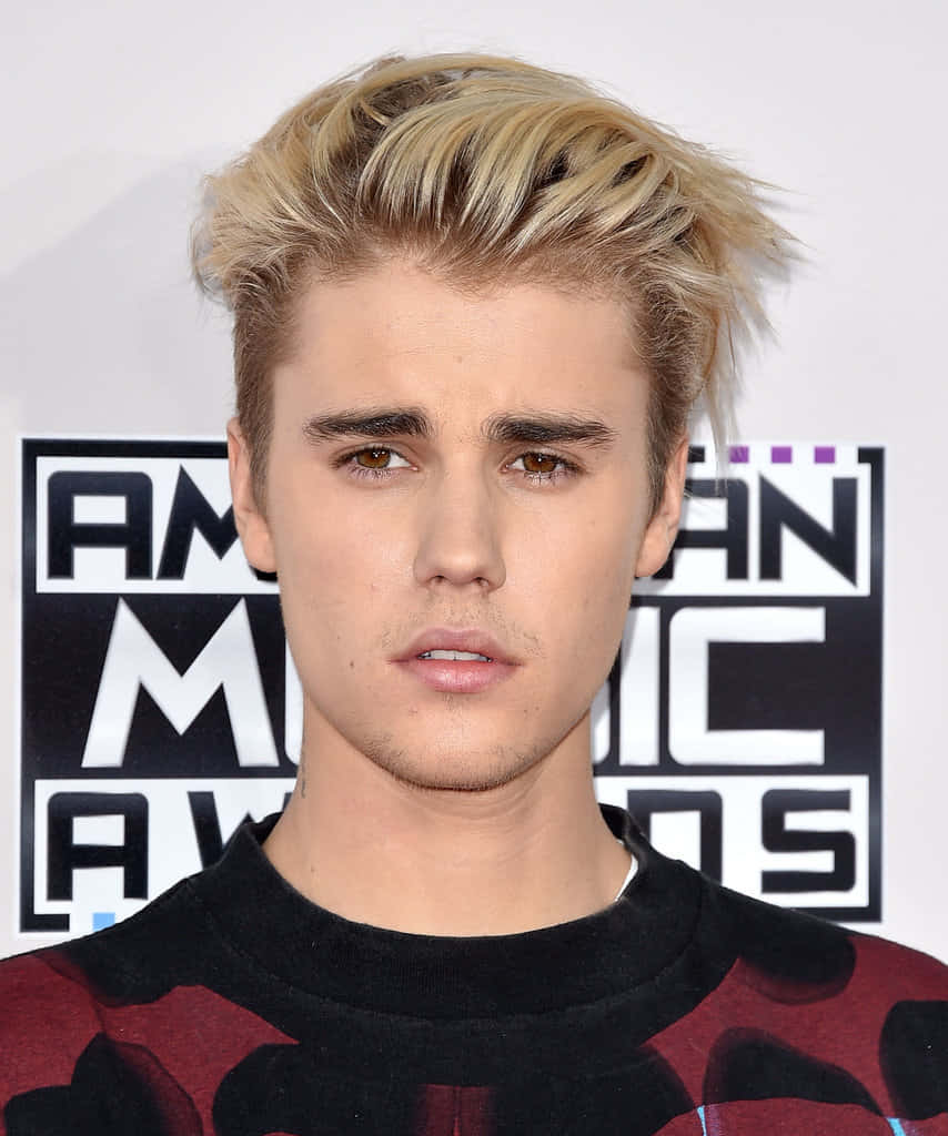 Justin Bieber 2015 Music Awards Wallpaper