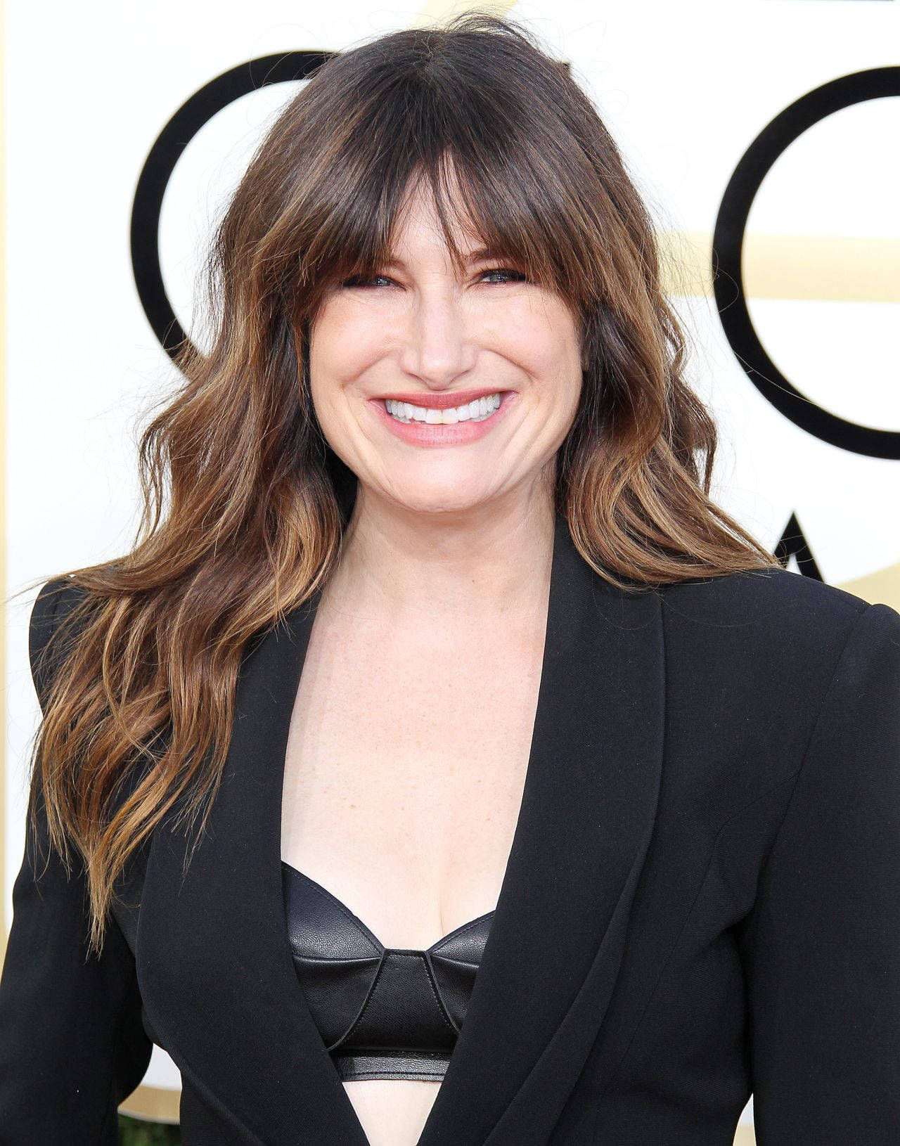 Kathryn Hahn Golden Globes Wallpaper