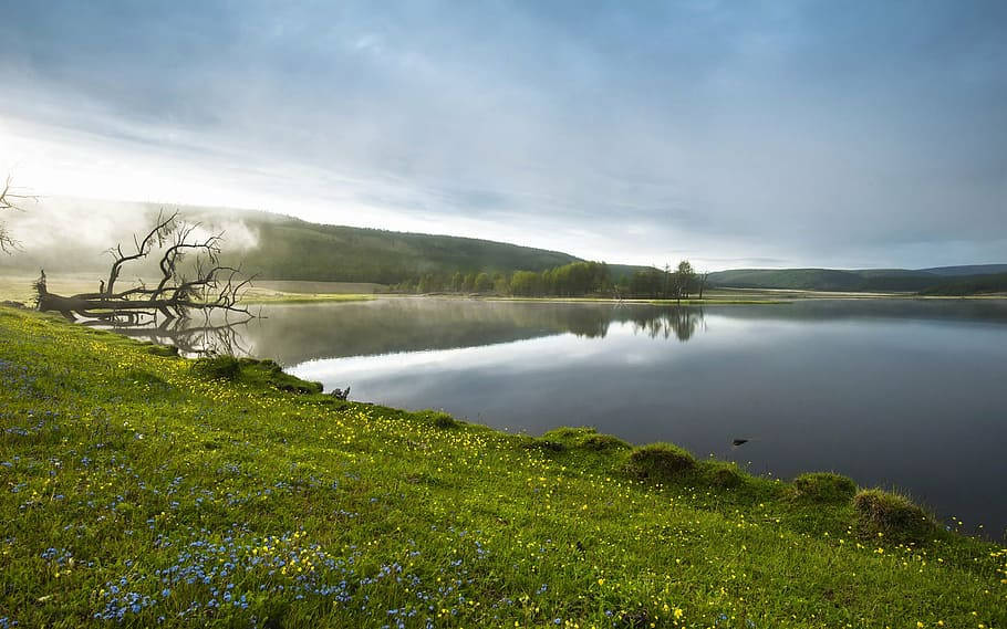 Khuvsgul Lake In Mongolias Wallpaper