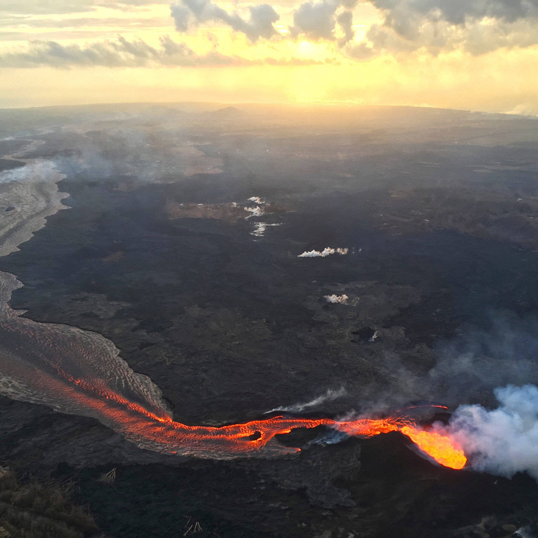 Kilauea Volcano Sunset Sky Wallpaper