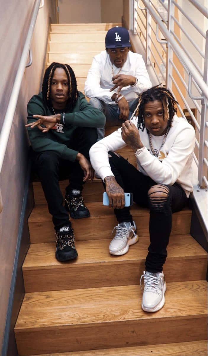 King Vonand Lil Durk Staircase Pose Wallpaper