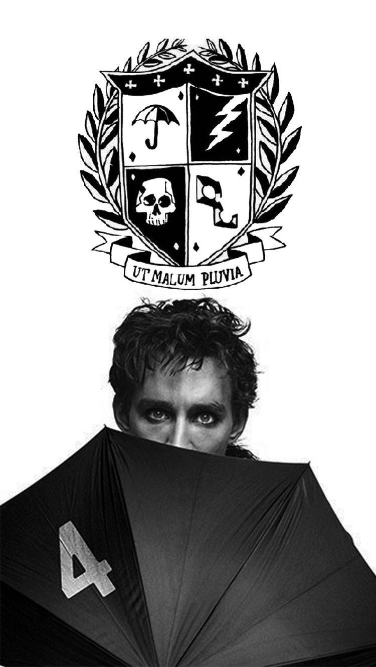 Klaus Hargreeves Of The Umbrella Academy Wallpaper