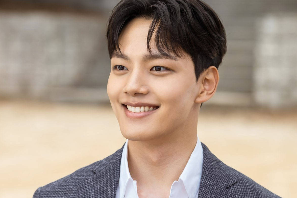 Korean Actor Yeo Jin Goo Wallpaper