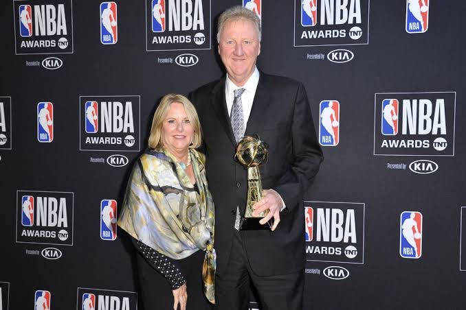 Larry Bird And Dinah Mattingly At A Formal Event Wallpaper