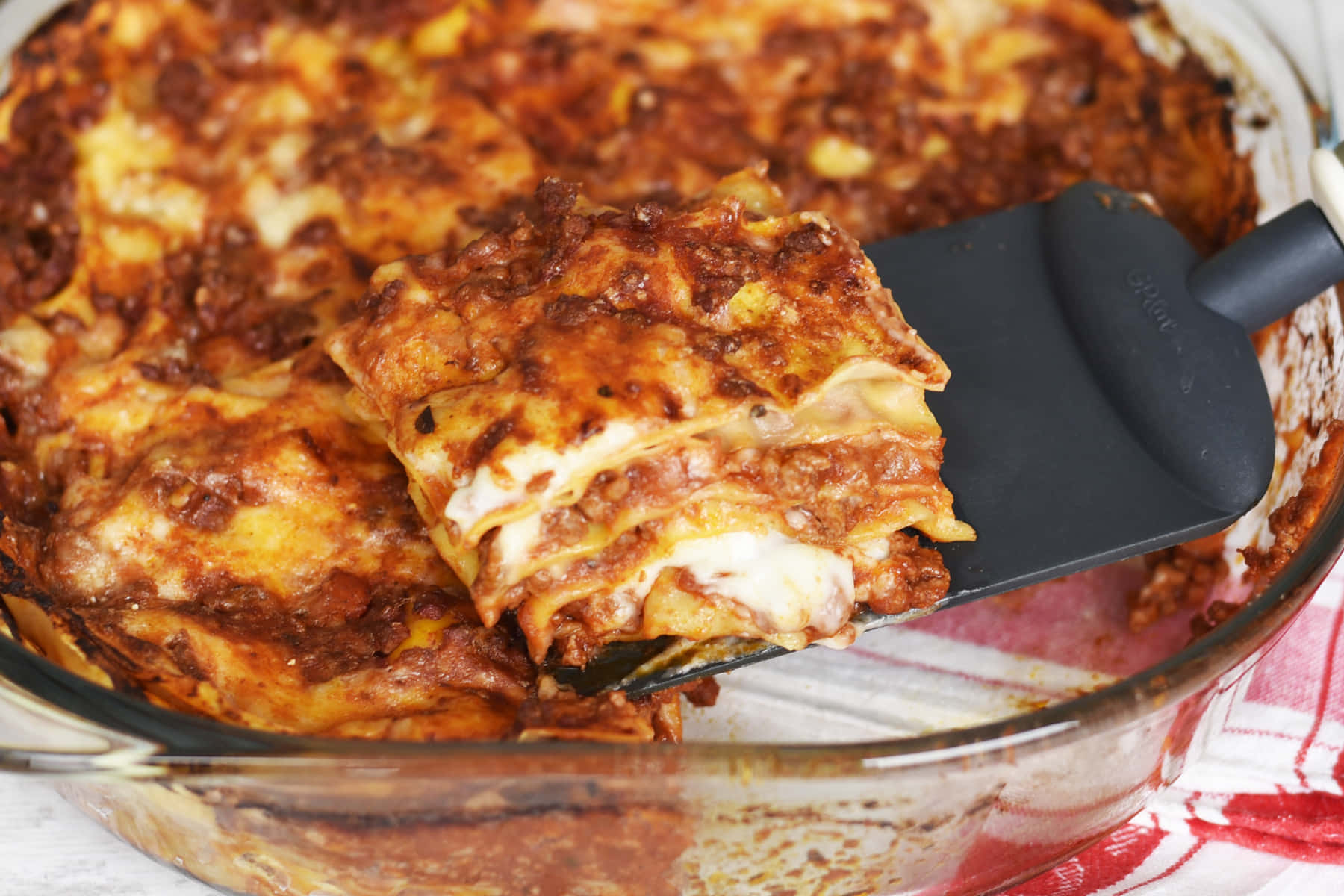 Lasagna Alla Bolognese On A Glassware Wallpaper