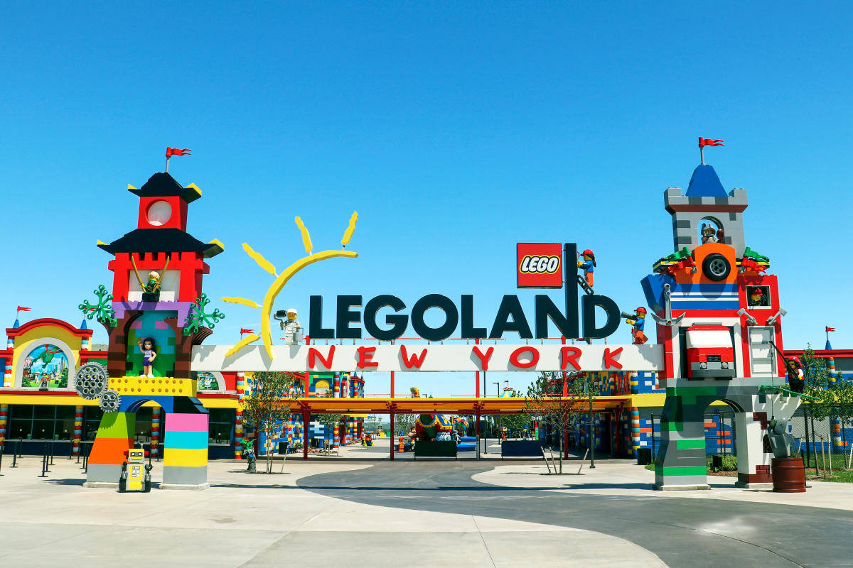 Legoland New York Wallpaper