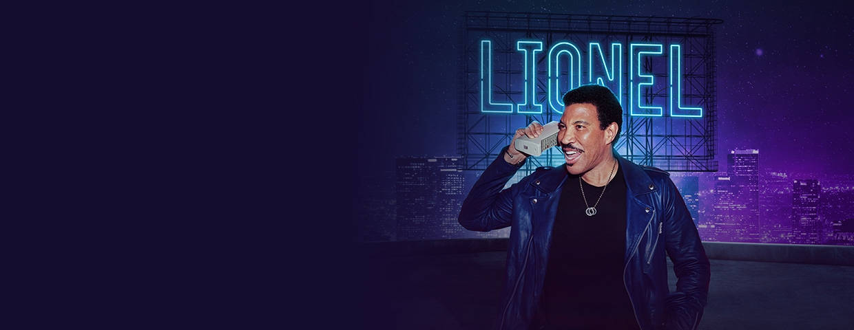 Lionel Richie Hello Tour 2022 Wallpaper