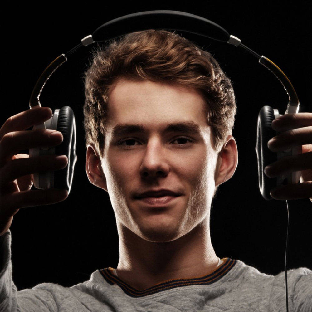 Lost Frequencies Headphone Wallpaper