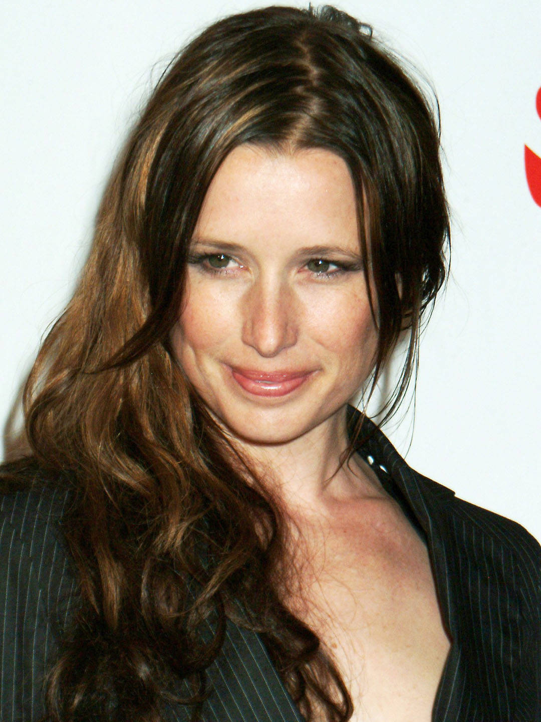 Lovely Shawnee Smith Wallpaper