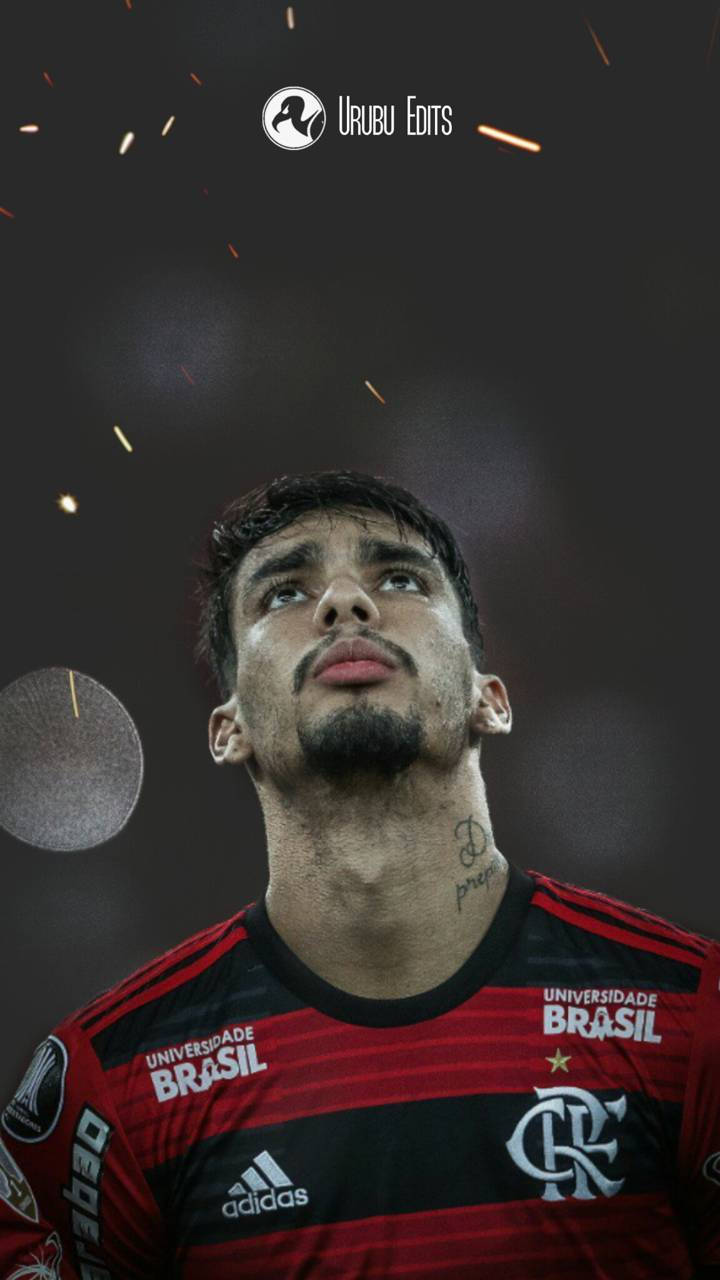 Lucas Paquetá Looking Up With Filter Wallpaper