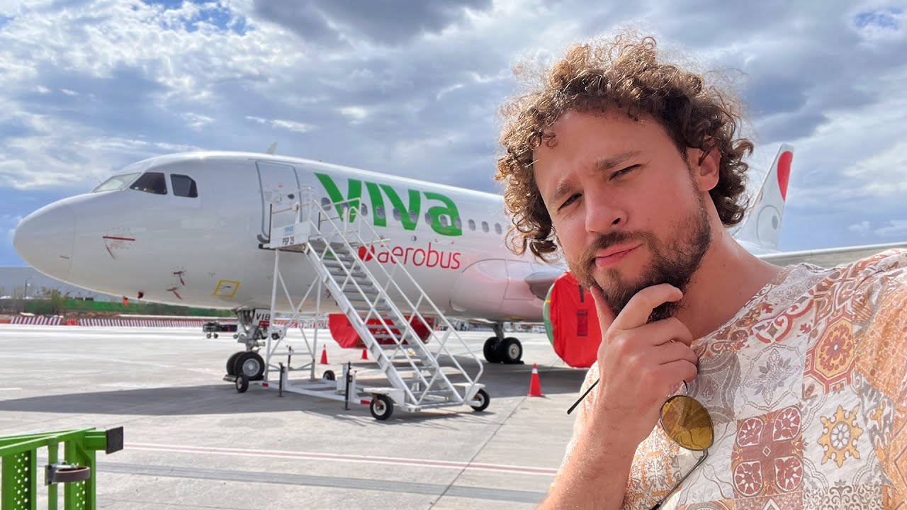 Luisito Comunica Viva Aerobus Wallpaper