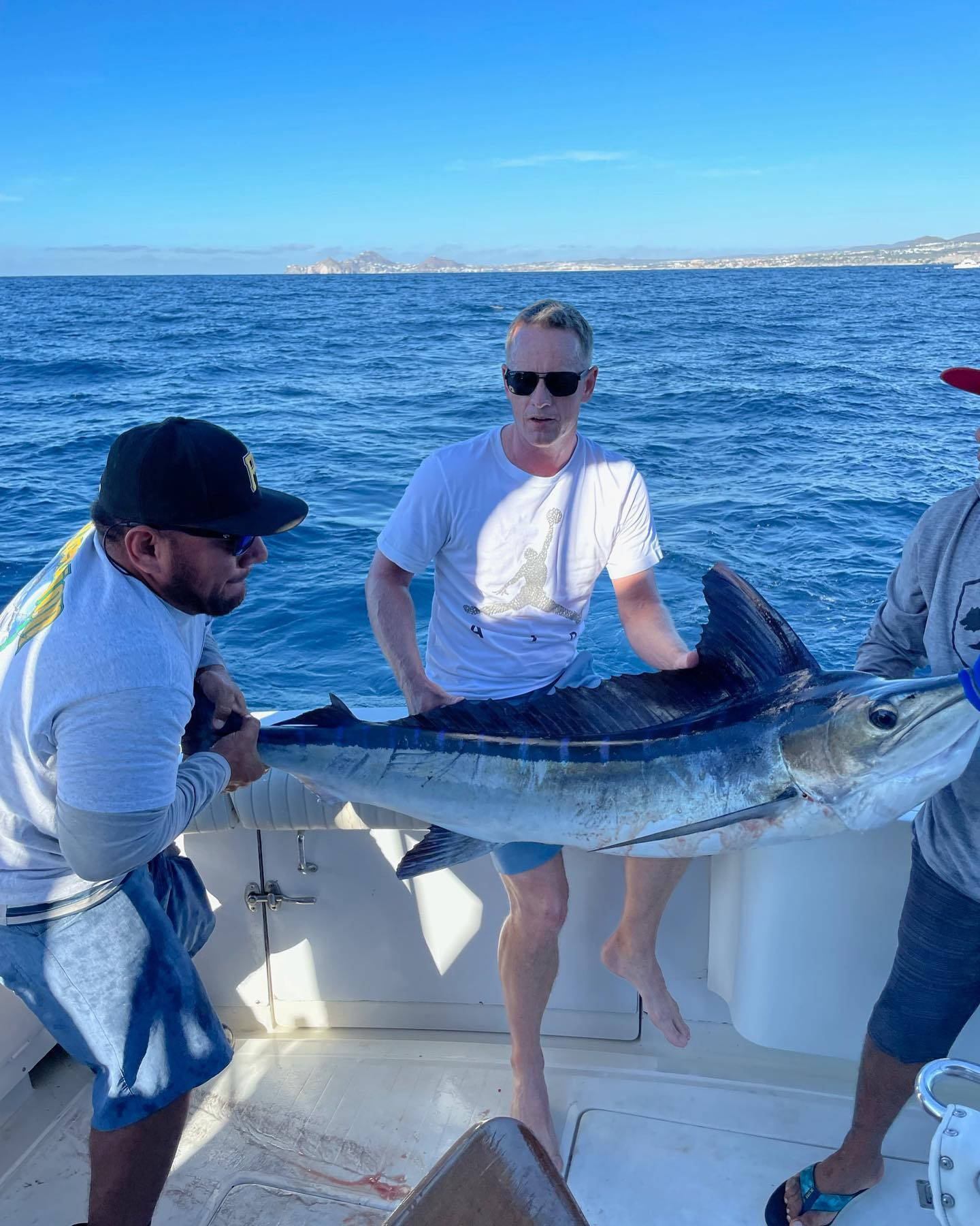 Luke Donald Catching A Fish Wallpaper