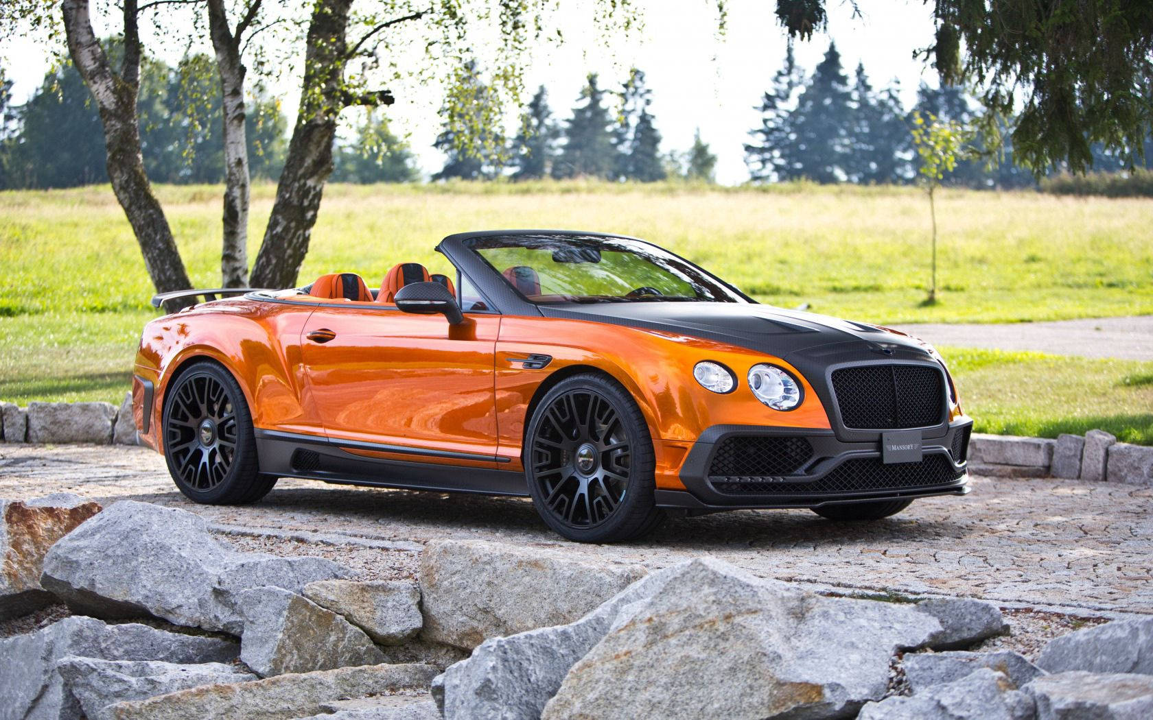 Luxury Redefined - Bentley Continental Gtc Wallpaper