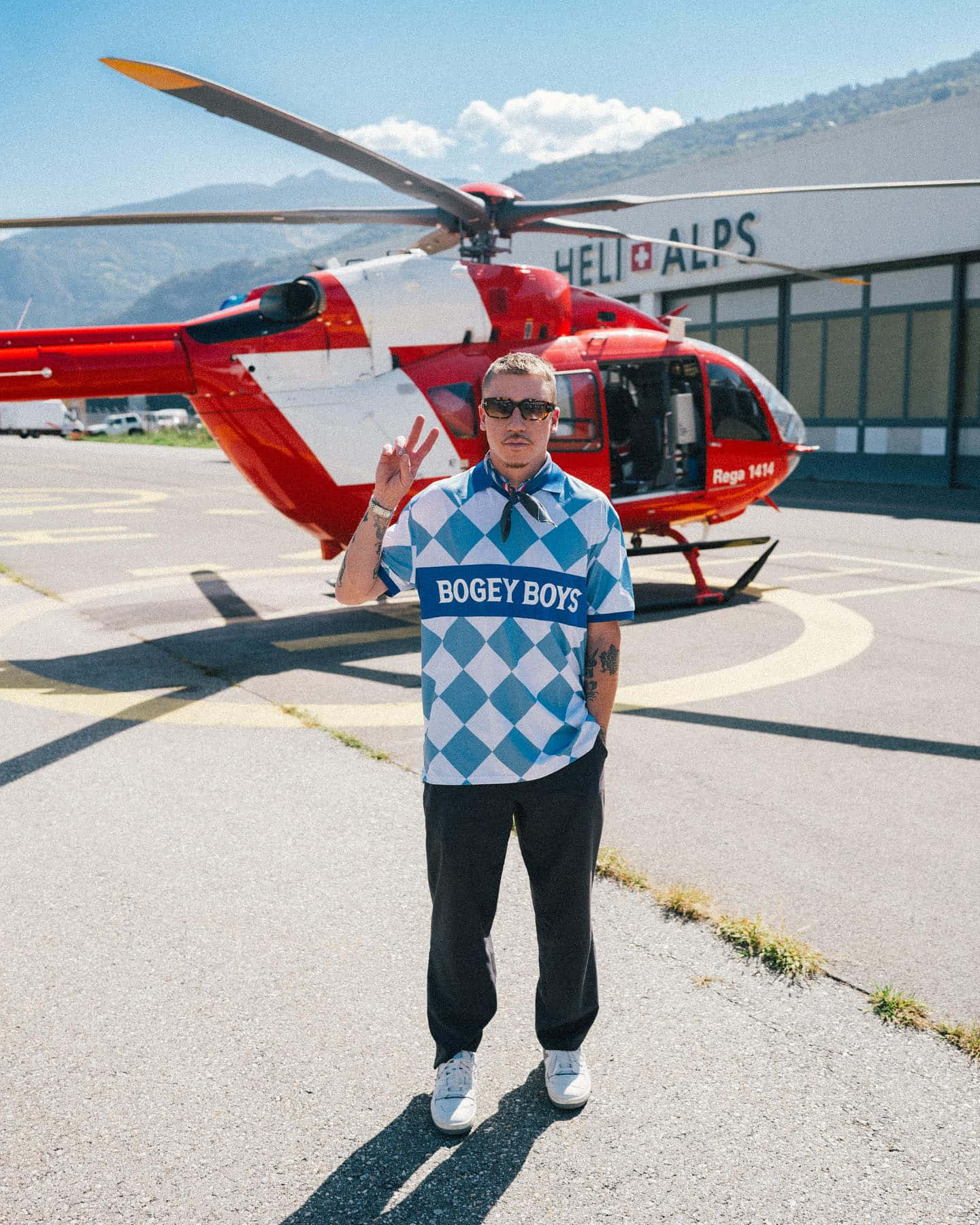 Macklemore Bogey Boys Helicopter Wallpaper