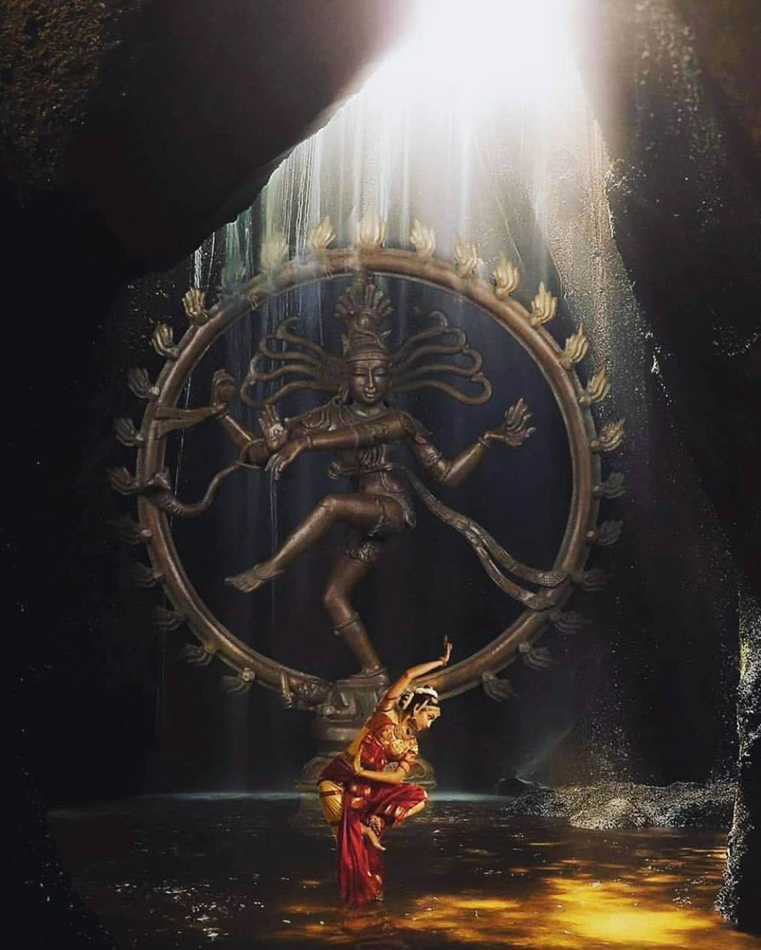 Majestic Nataraja Image In Cave Art Backdrop Wallpaper