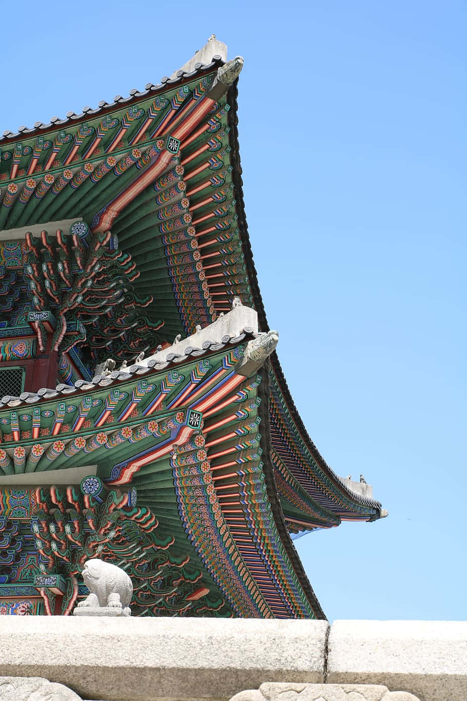 Majestic View Of Gyeongbokgung Palace Against The Sky Wallpaper