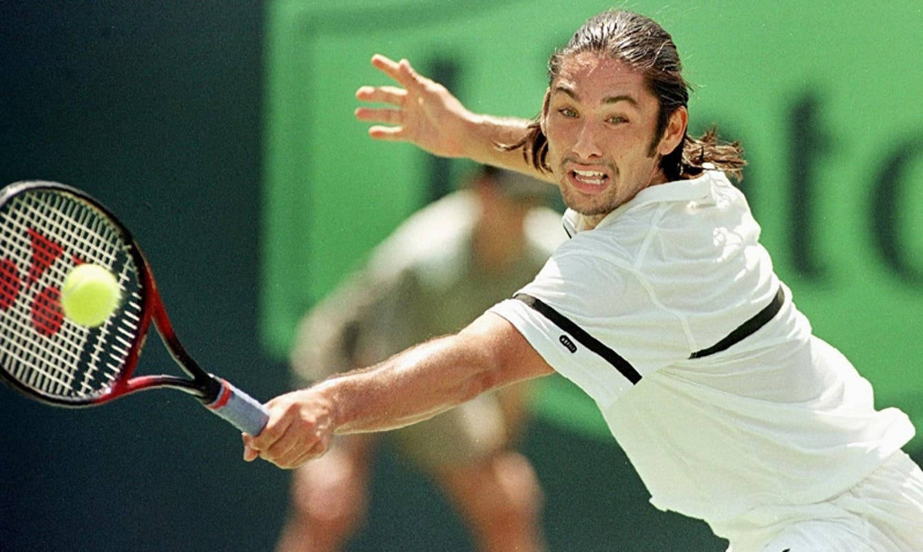 Marcelo Rios Reaching Tennis Ball Wallpaper