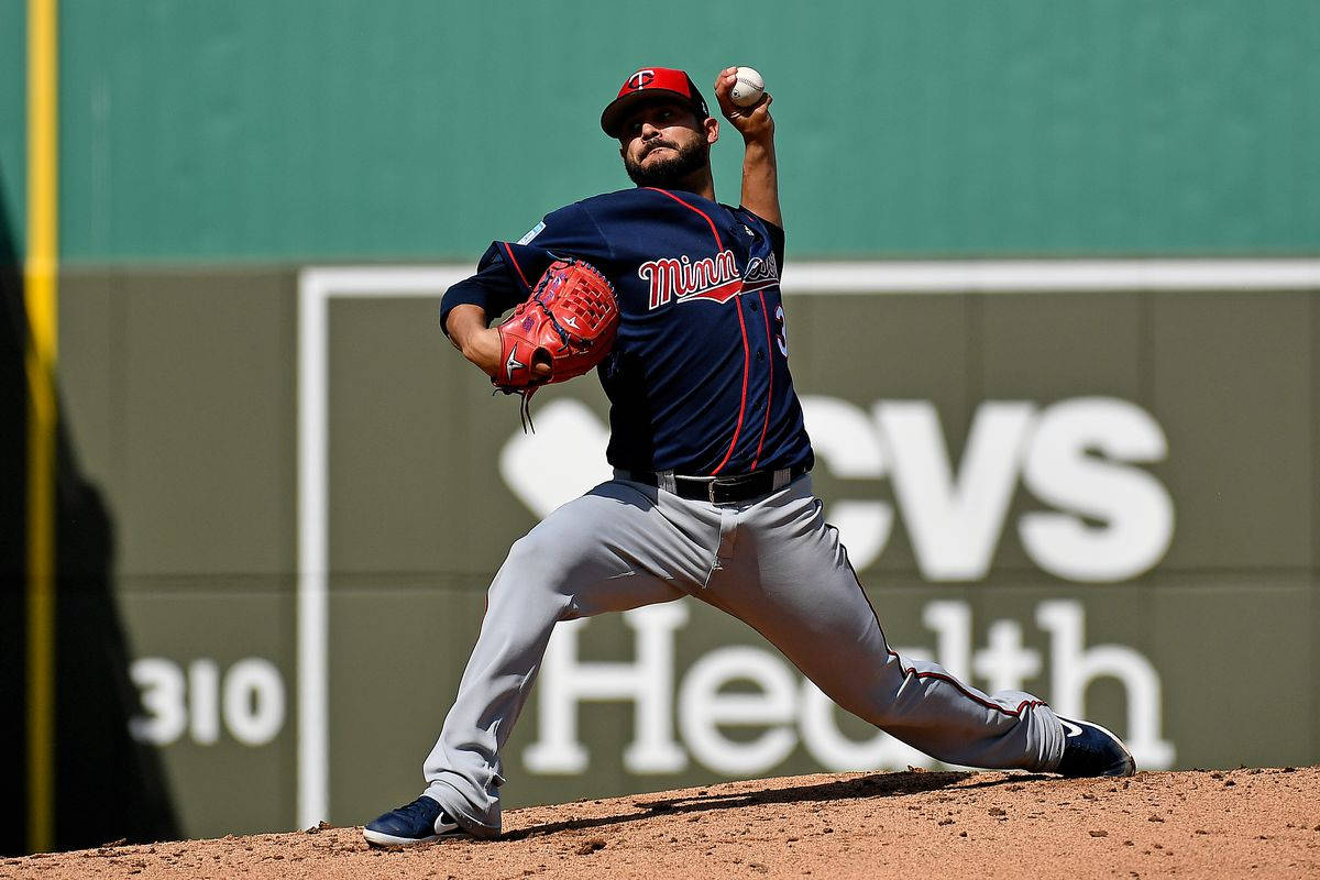 Martin Perez Playing For Minnesota Twins Wallpaper