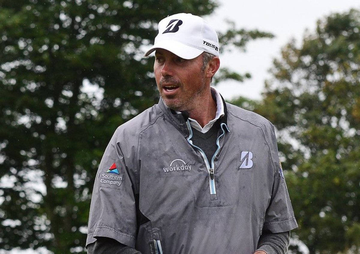 Matt Kuchar In Gray Shirt Wallpaper