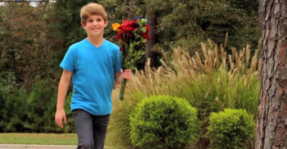 Mattyb Walking In Blue Wallpaper