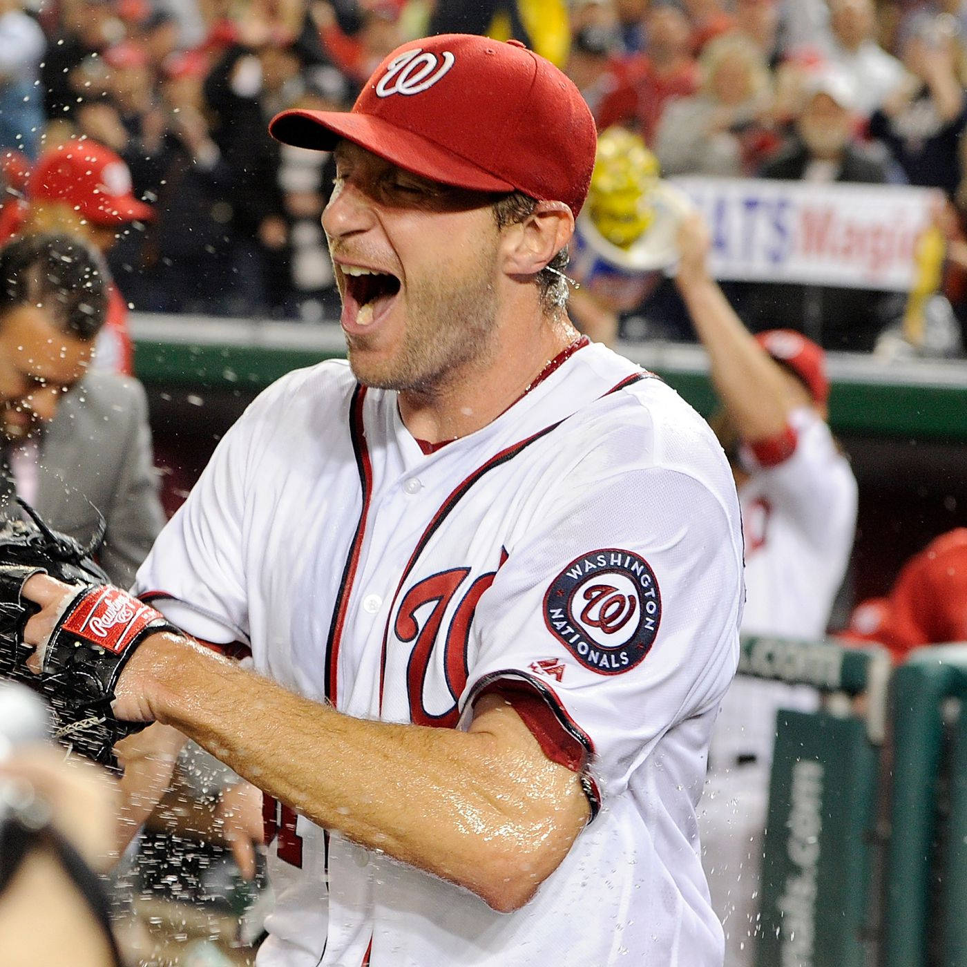 Max Scherzer Game Victory Wallpaper