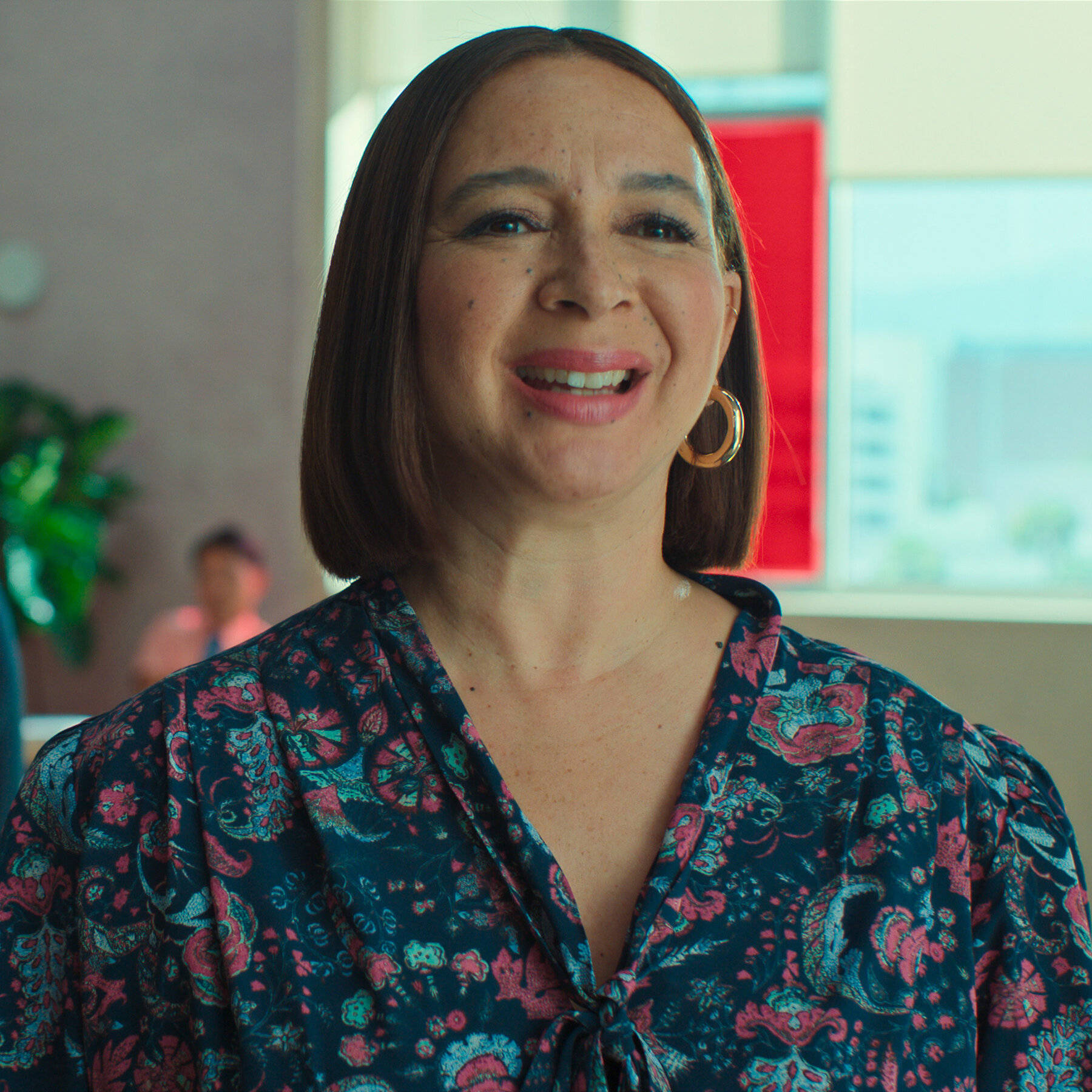 Maya Rudolph As Molly Novak Loot Still Wallpaper