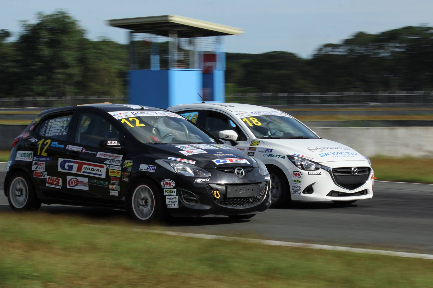 Mazda Demio 2017 Motorsport Philippine Endurance Challenge Wallpaper