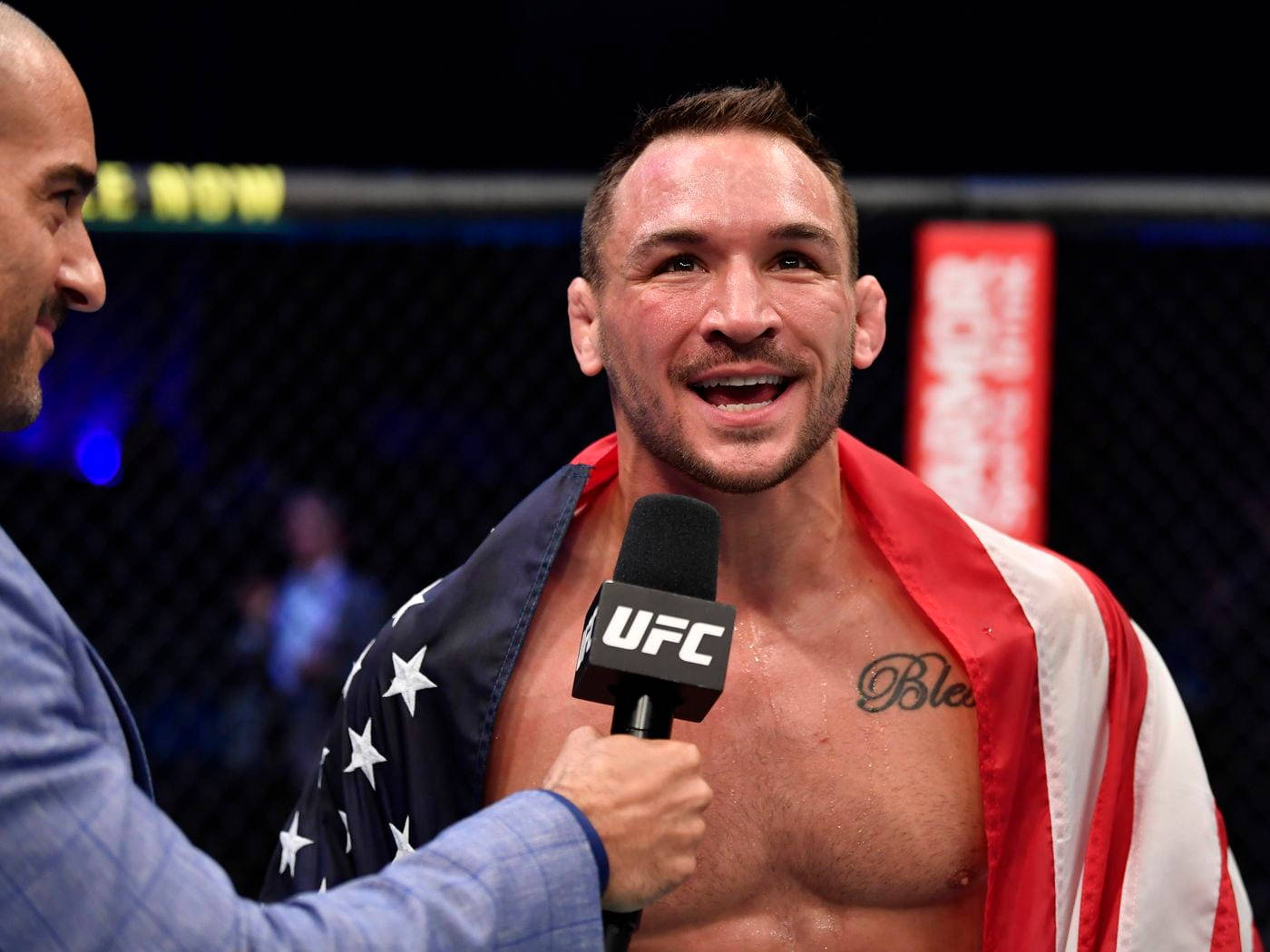 Michael Chandler Wearing Us Flag Wallpaper