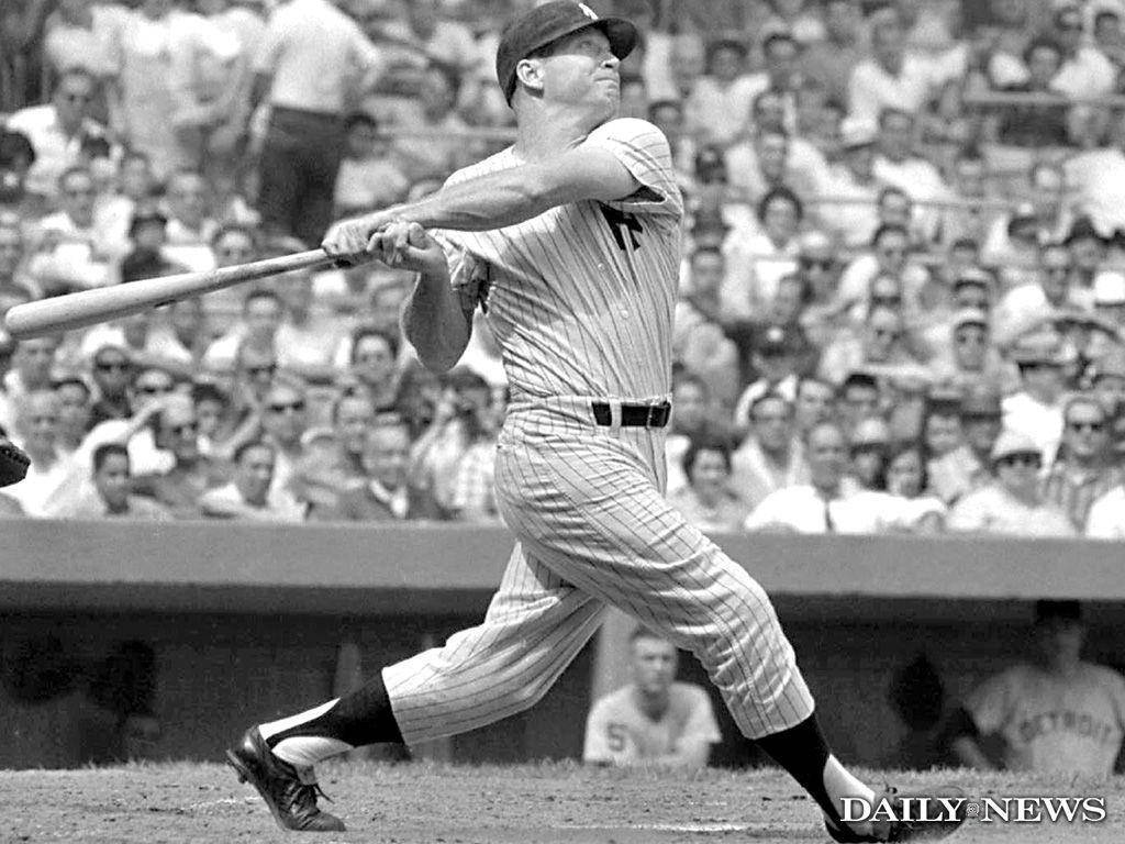 Mickey Mantle Baseball Superstar Wallpaper