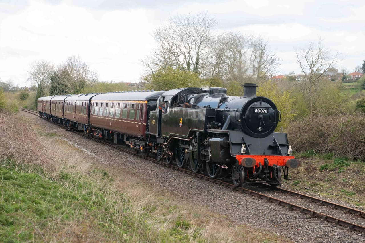 Mid Norfolk Railway In The Countryside Wallpaper