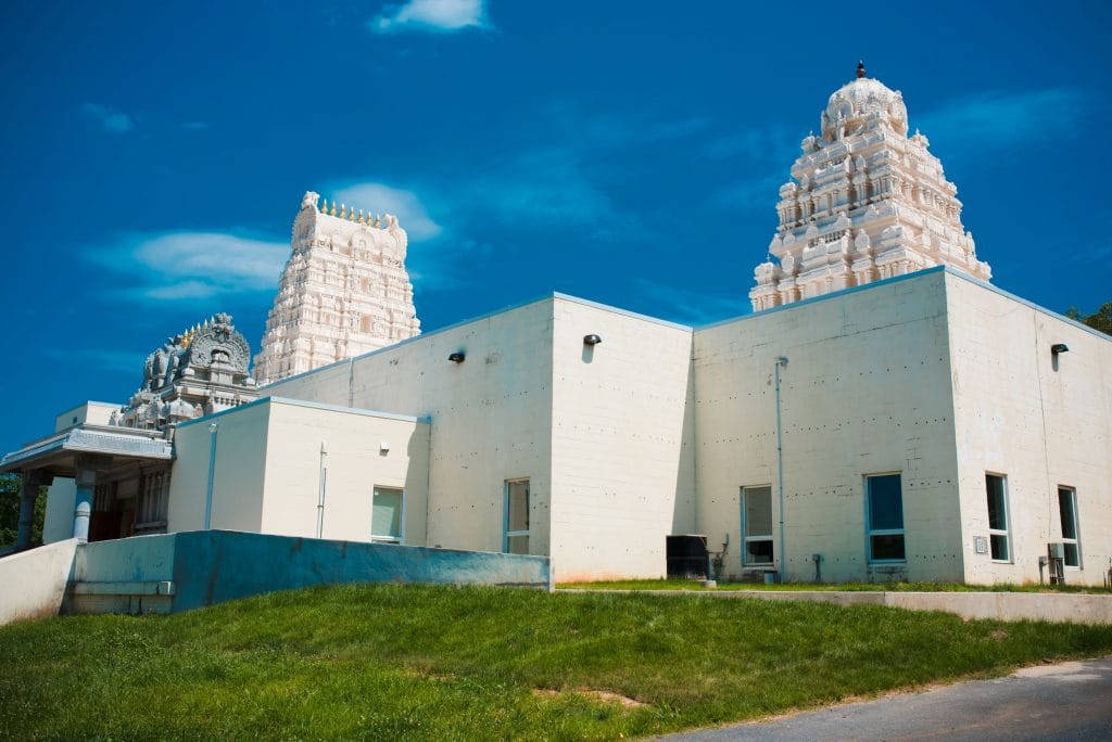 Modern Murugan Temple Wallpaper