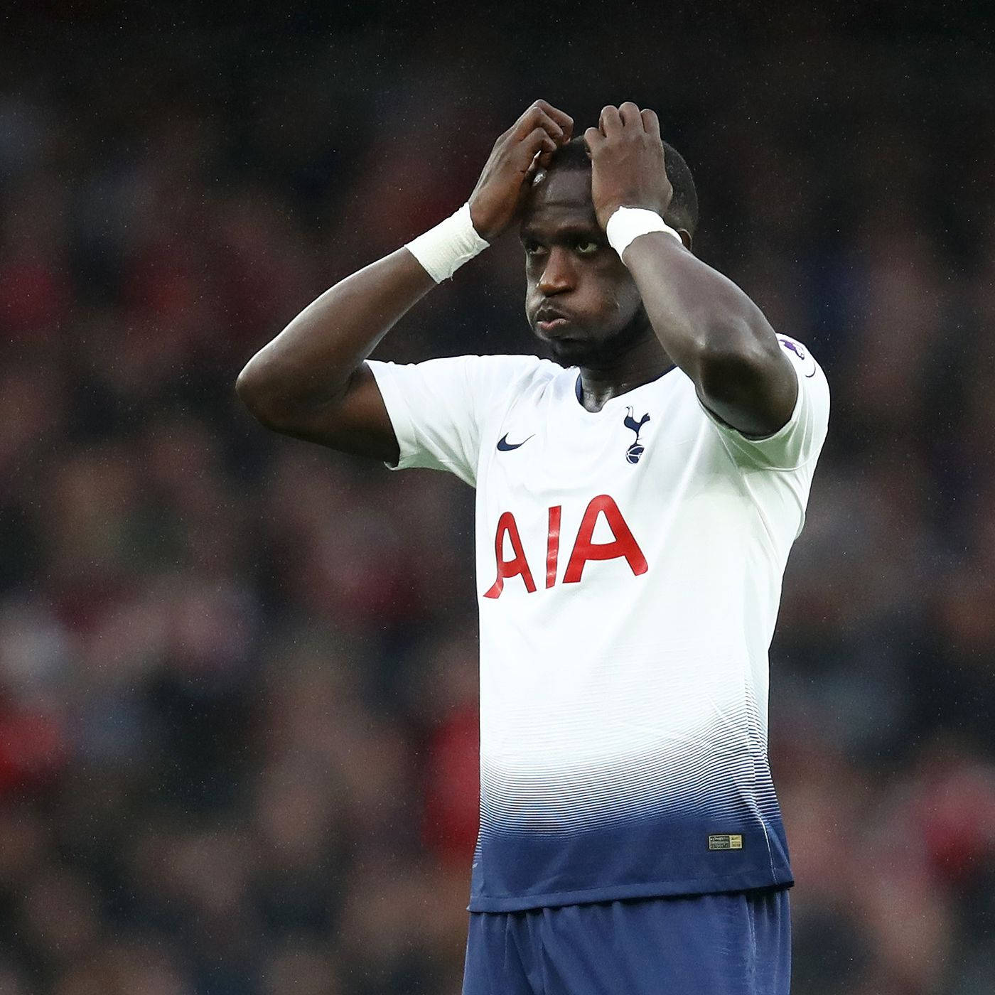 Moussa Sissoko Hands On His Head Wallpaper