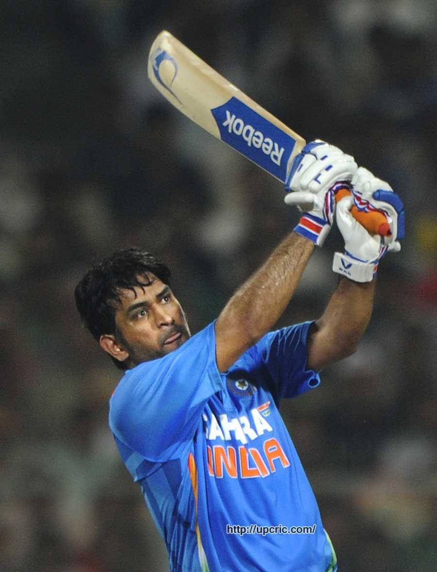 Ms Dhoni Reebok Cricket Bat Wallpaper