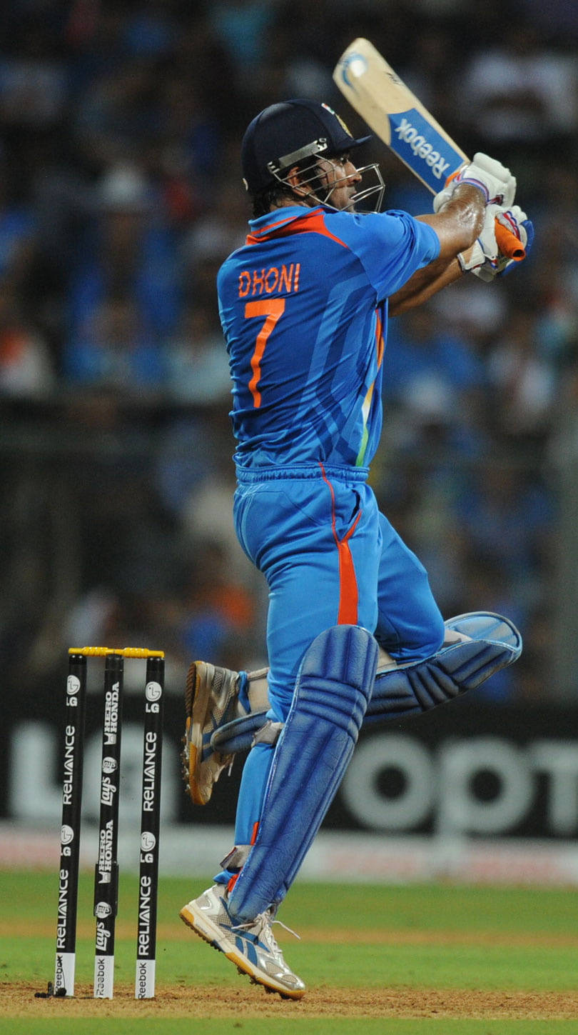 Msd Swings The Bat Wallpaper