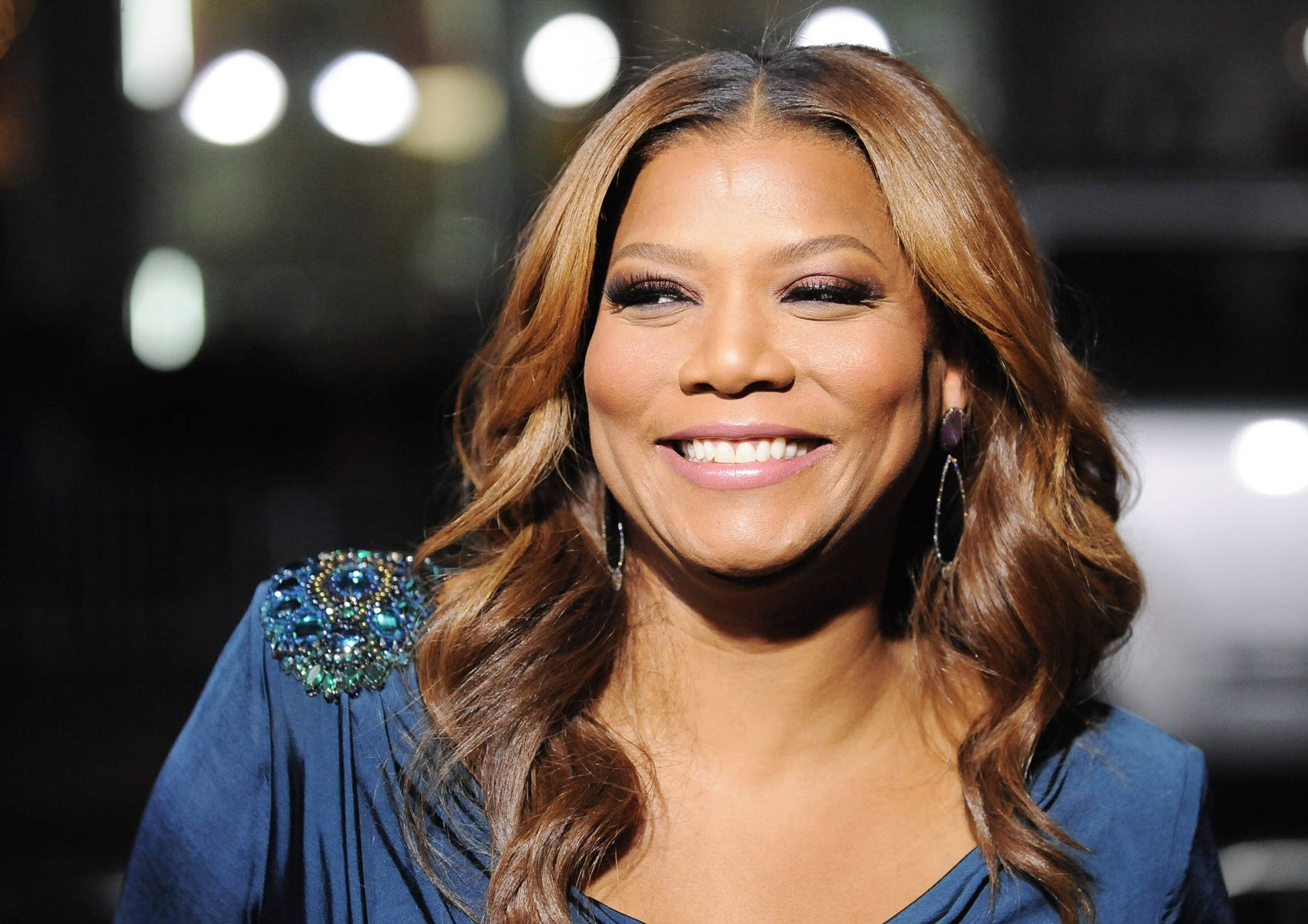 Multi-talented Star Queen Latifah Wallpaper