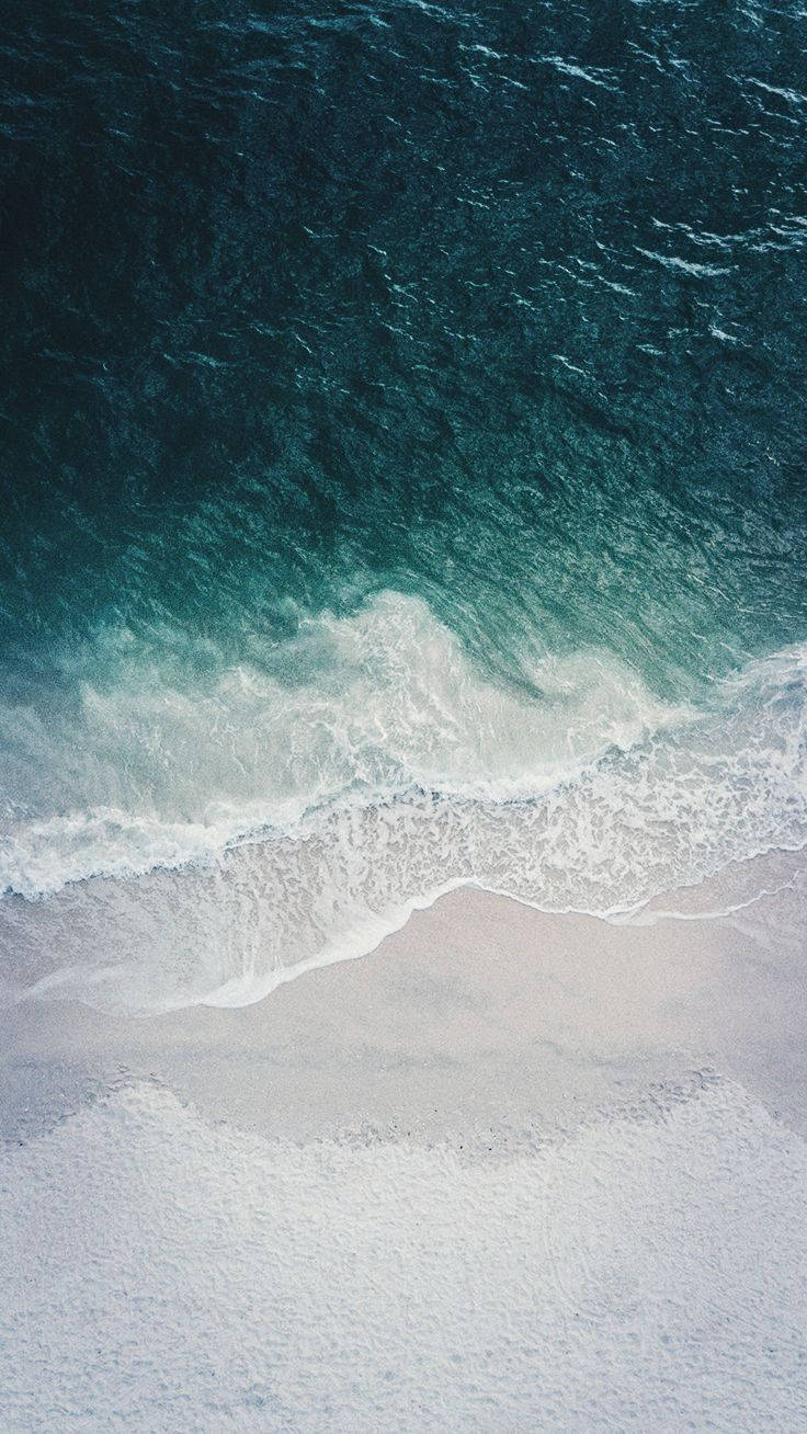 Mysterious Seashore In Dark Teal - Iphone Wallpaper Wallpaper