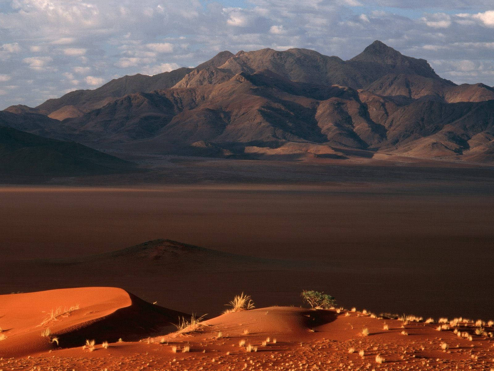 Namibia Rocky Mountains Wallpaper